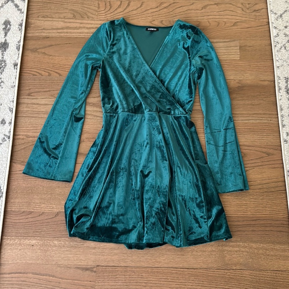 Long sleeve dress